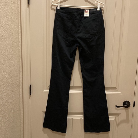 L.E.I. Sophia Hipster Flare Size 7 Jeans Mid Rise Black NEW - Picture 3 of 8